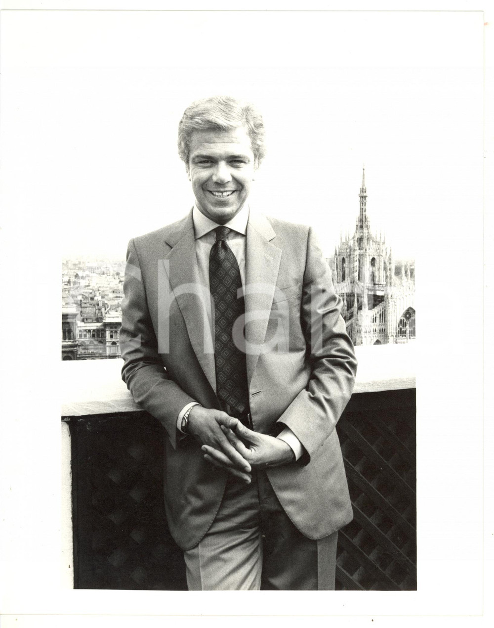 1990 ca MILANO Ritratto del giornalista Cesare CADEO *Foto VINTAGE 20x25 cm