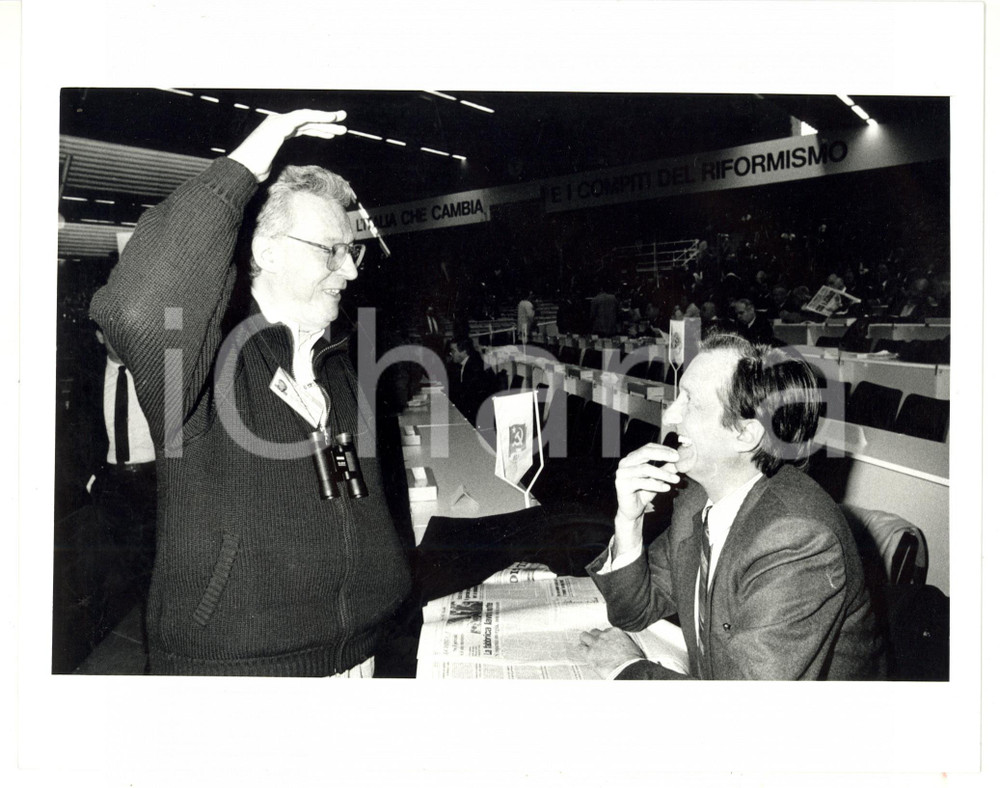 1987 RIMINI 44° Congresso PSI - Giampaolo PANSA con Ugo PECCHIOLI *Foto 25x20