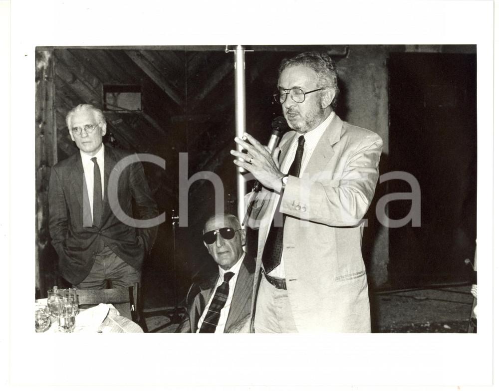 1985 ca RAI Discorso di Mario RAIMONDO durante conferenza *Foto 25x20 cm