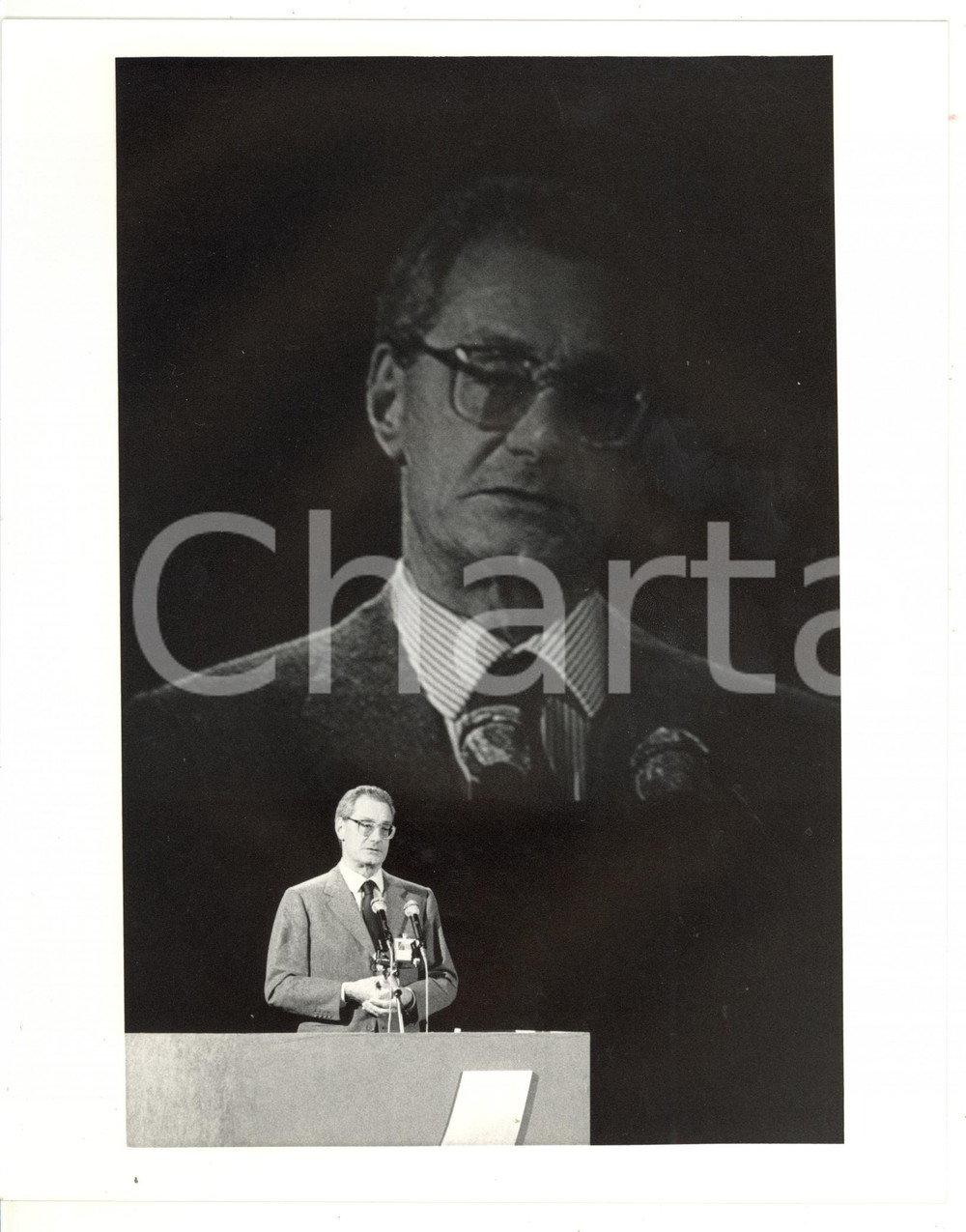 1987 BOLOGNA - CONFINDUSTRIA Cesare ROMITI al banco degli oratori *Foto 20x25 cm