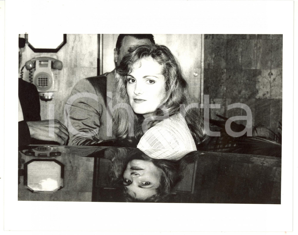 1988 FESTIVAL DI CANNES Patty HEARST scende da un'auto *Foto ARTISTICA 25x20 cm