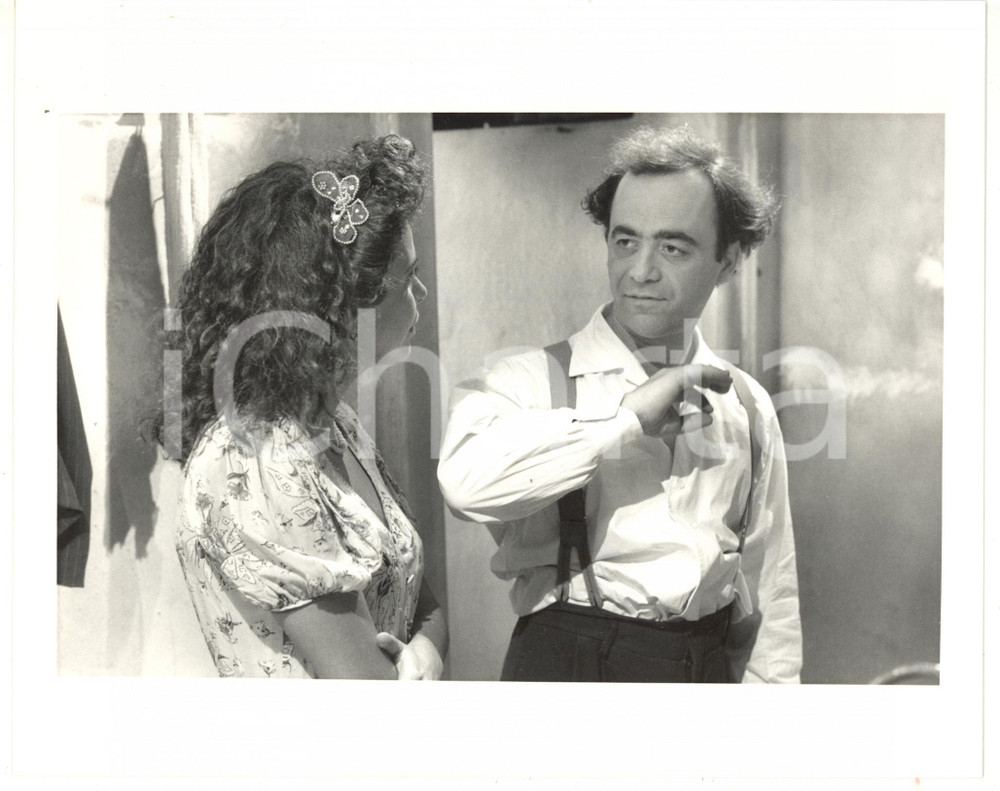 1988 CINEMA "Ladri di saponette" - Caterina LABINI e Maurizio NICHETTI sul set
