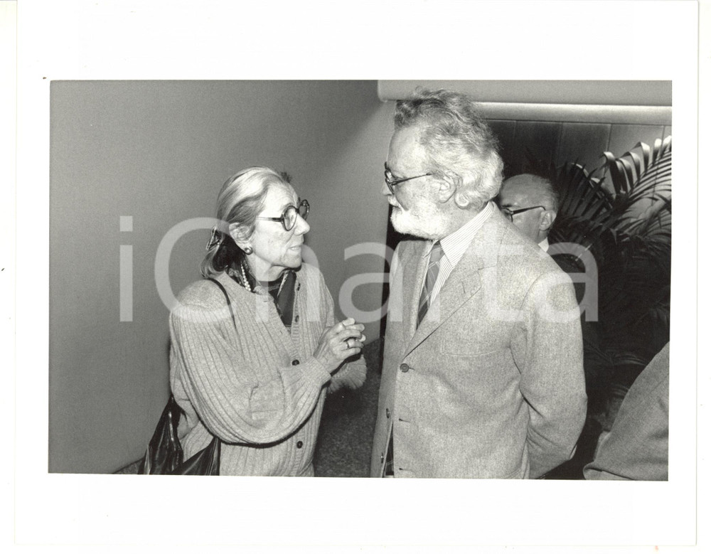 1987 MILANO Mimma MONDADORI a colloquio con Eugenio SCALFARI - Foto 25x20 cm