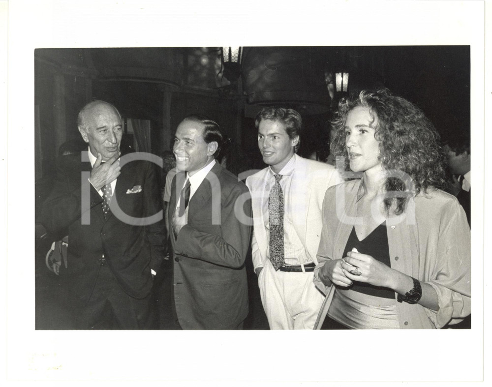 1990 ca CINEMA Silvio BERLUSCONI - Nicola FARRON - Lucrezia LANTE DELLA ROVERE