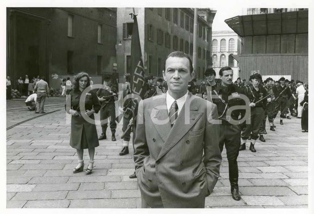1984 NOTTI E NEBBIE - Duomo di Milano - Umberto ORSINI durante corteo RSI *Foto