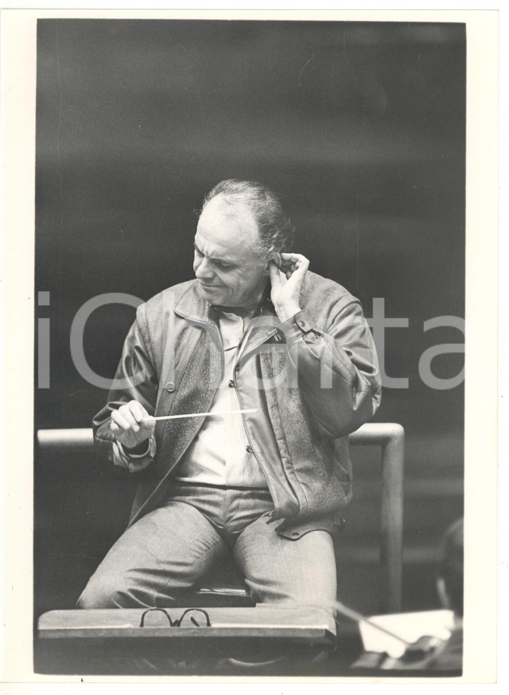 1990 ca MUSICA Il direttore d'orchestra Lorin MAAZEL durante le prove *Foto 