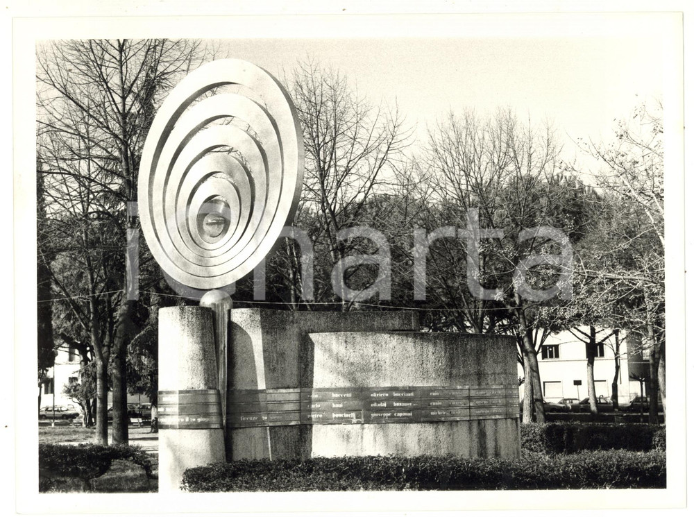 1980 ca  FIRENZE Piazza DALLA COSTA - Monumento ai Caduti di Pian dell'Albero 
