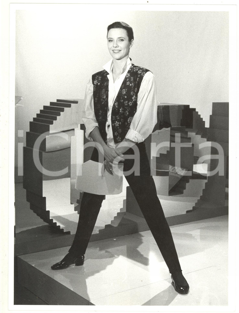 1990 ca TELEVISIONE Ritratto dell'attrice Valeria CAVALLI - Foto 18x24 cm