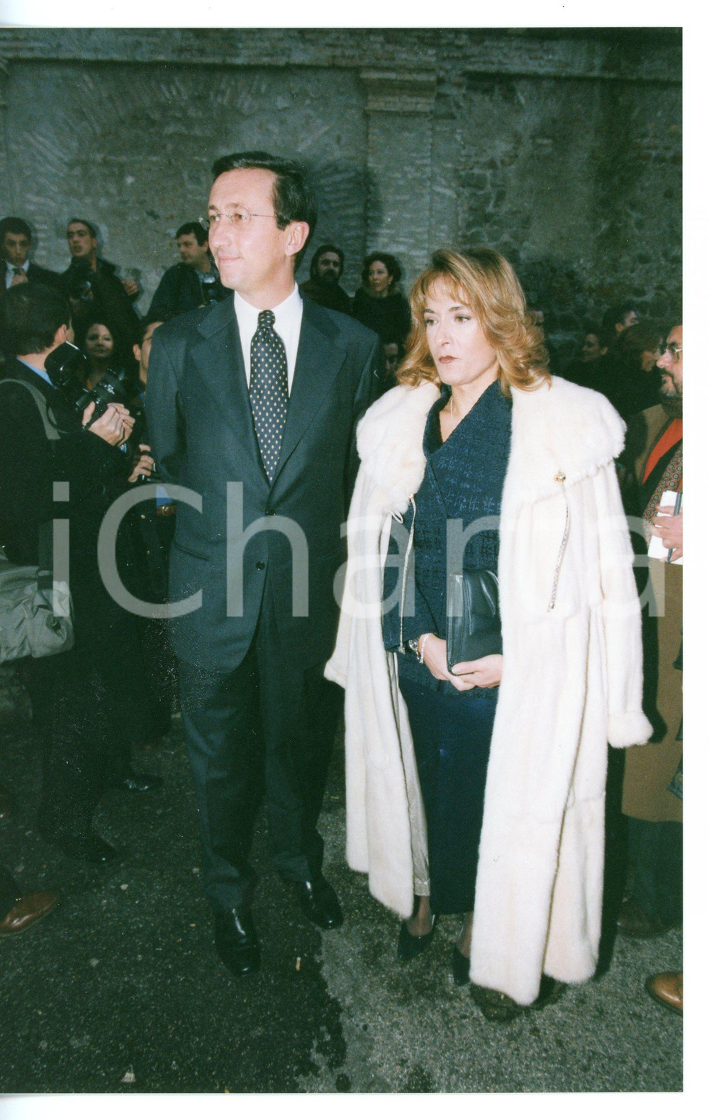 2000 ca POLITICA - AN Gianfranco FINI con la moglie Daniela DI SOTTO *Foto 13x19