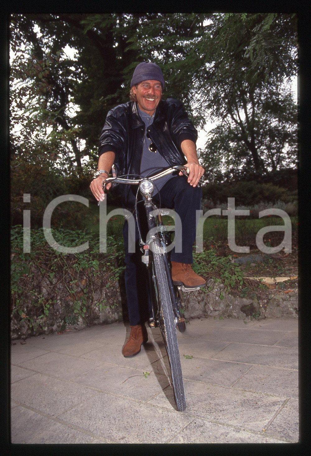 35mm vintage slide*1995ca ALBERTO CASTAGNA ritratto con bicicletta (2)
