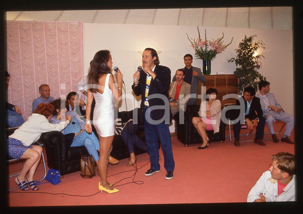 35mm vintage slide* 1992 ALBERTO CASTAGNA con l'attrice GIULIA FOSSA' (2)