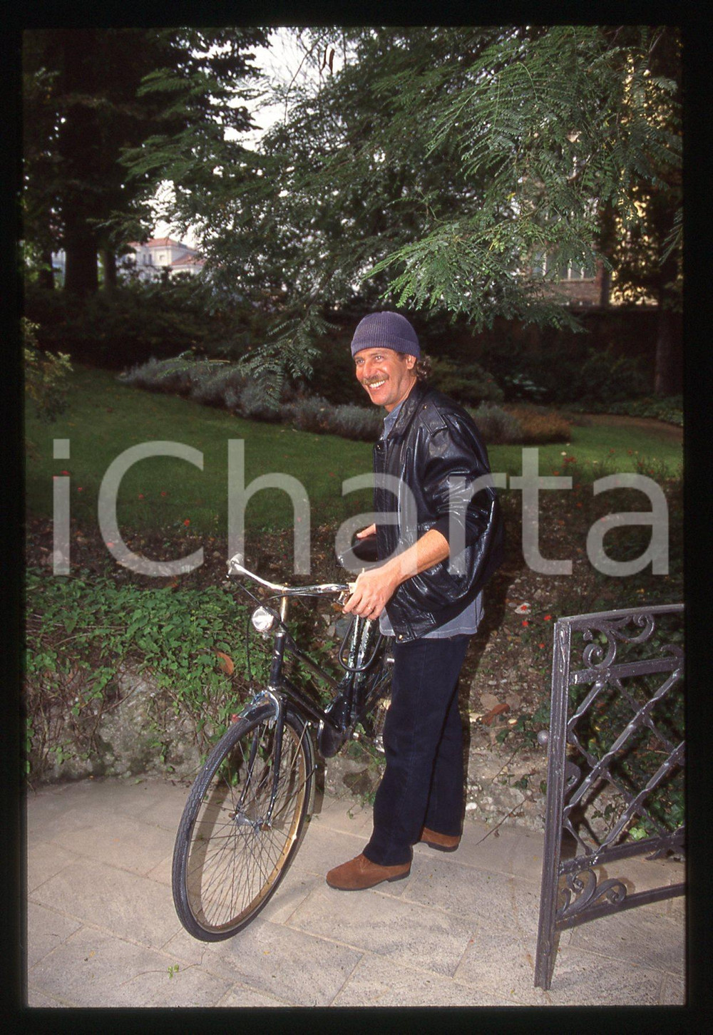 35mm vintage slide*1995ca ALBERTO CASTAGNA ritratto con bicicletta (11)