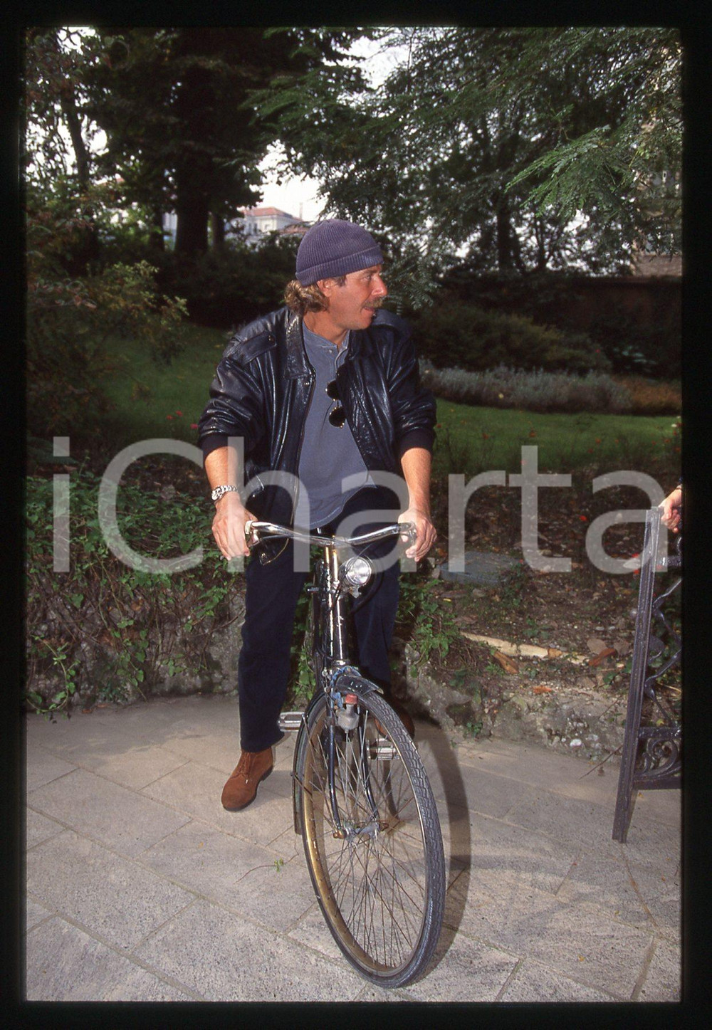 35mm vintage slide*1995ca ALBERTO CASTAGNA ritratto con bicicletta (12)
