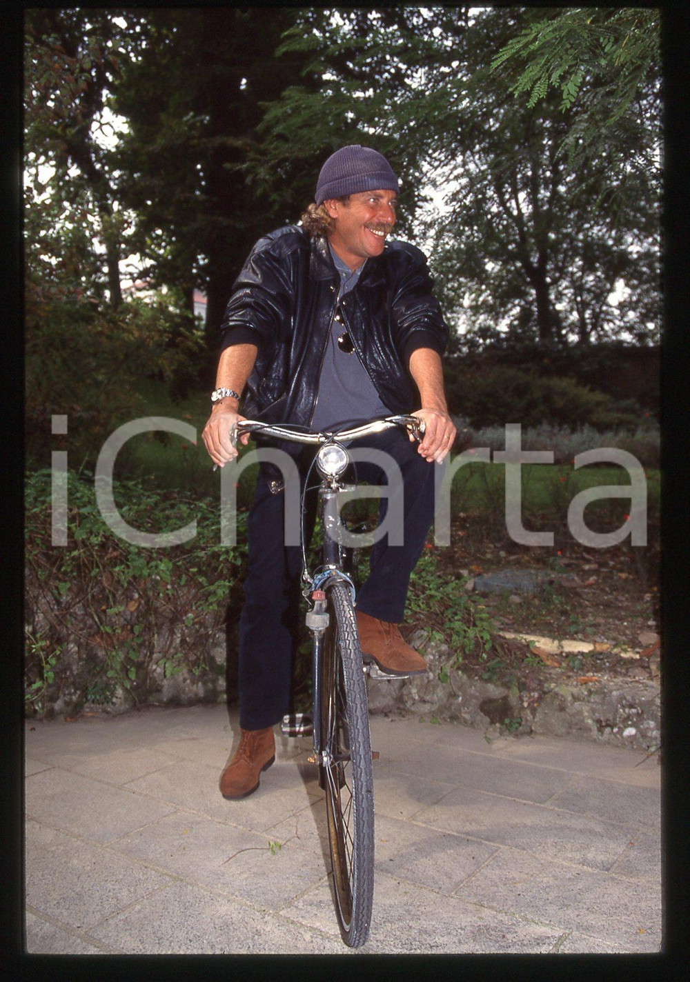 35mm vintage slide*1995ca ALBERTO CASTAGNA ritratto con bicicletta (15)