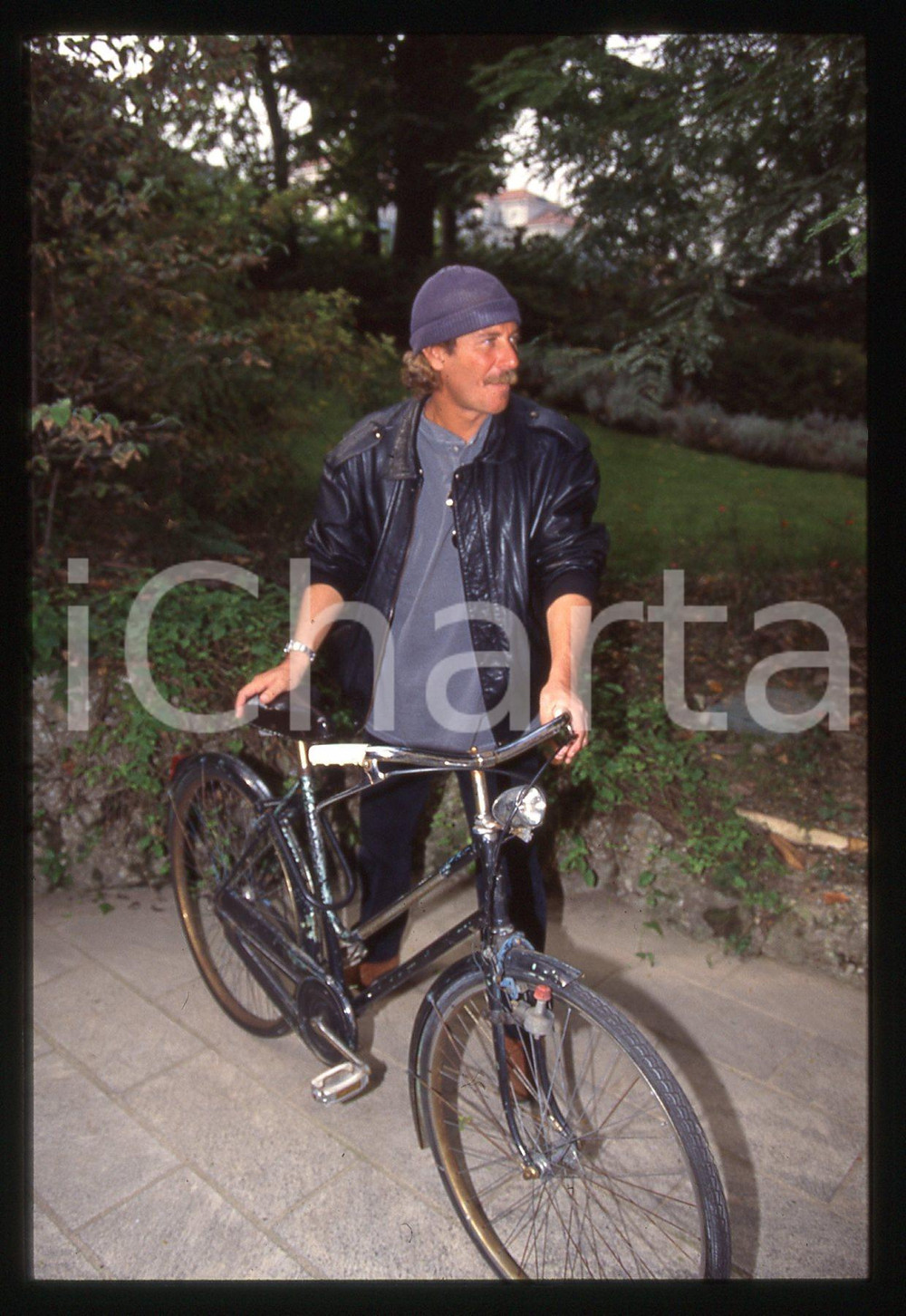 35mm vintage slide*1995ca ALBERTO CASTAGNA ritratto con bicicletta (17)