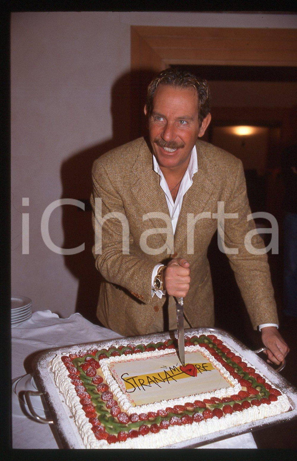 35mm vintage slide* 1995ca ALBERTO CASTAGNA con torta programma STRANAMORE (14)