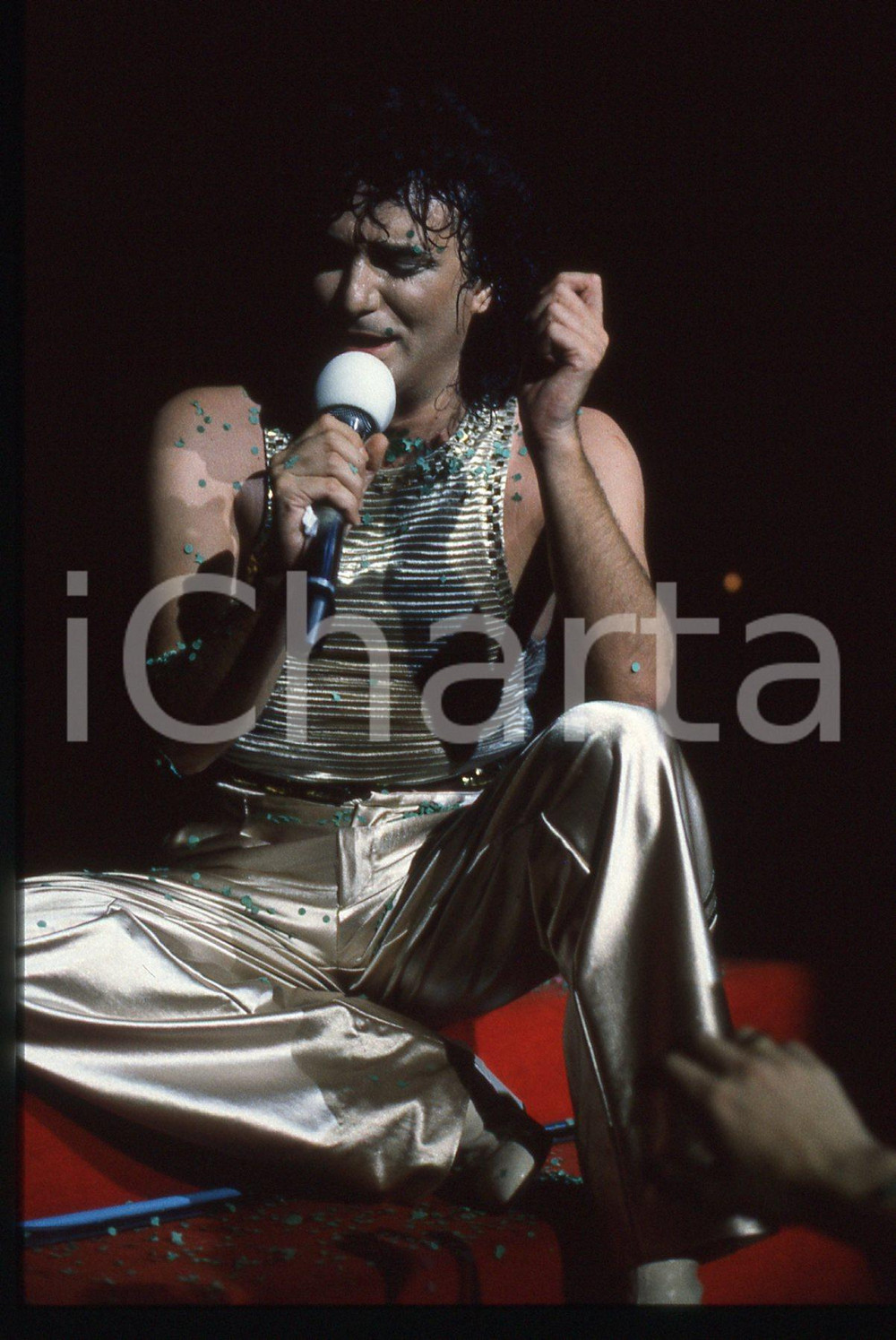 Fotografia d epoca originale 35mm vintage slide 1986 Zero Tour RENATO ZERO durante un concerto 42 1