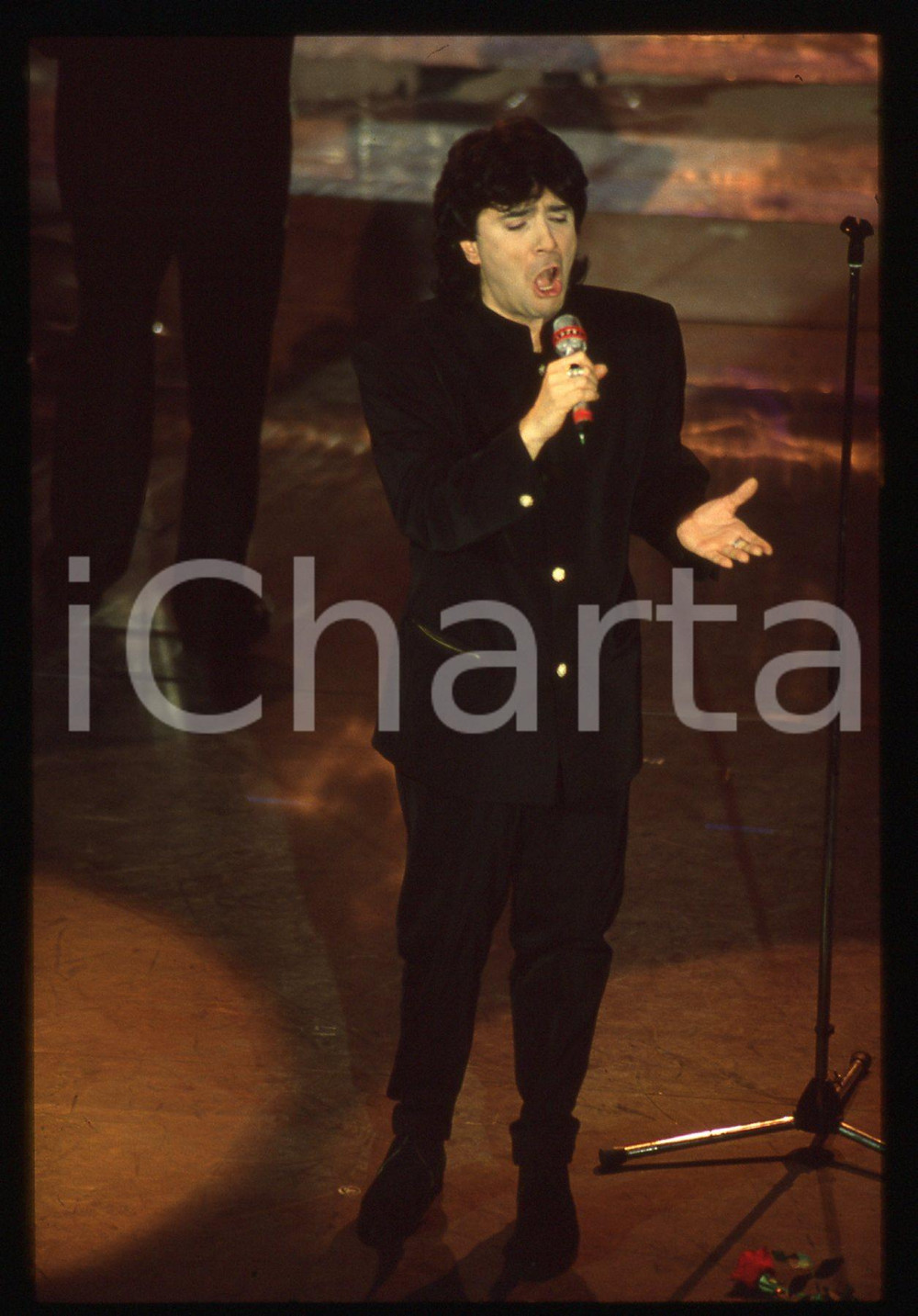 35mm vintage slide*1991 Festival Sanremo RENATO ZERO canta "Spalle al Muro" (23)