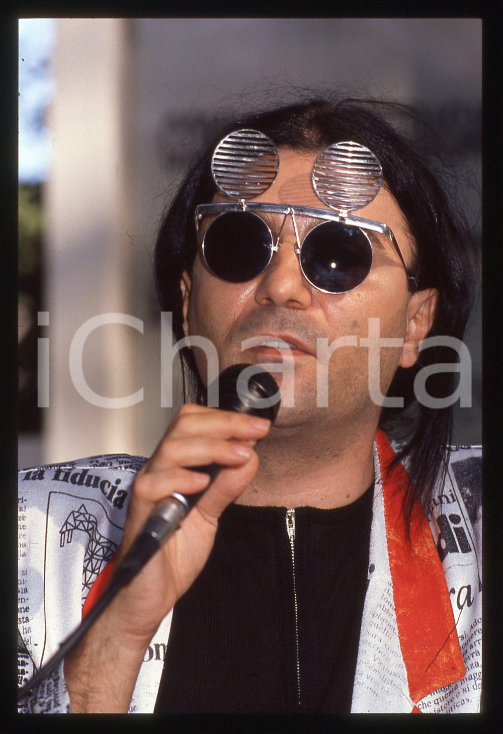 35mm vintage slide* 1990ca Festival La Versiliana RENATO ZERO al microfono (4)