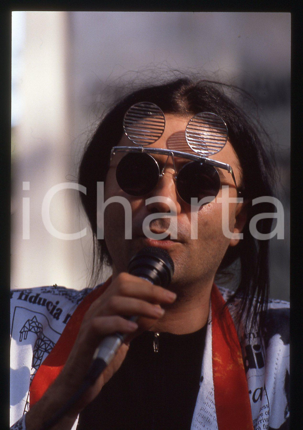 35mm vintage slide* 1990ca Festival La Versiliana RENATO ZERO al microfono (6)