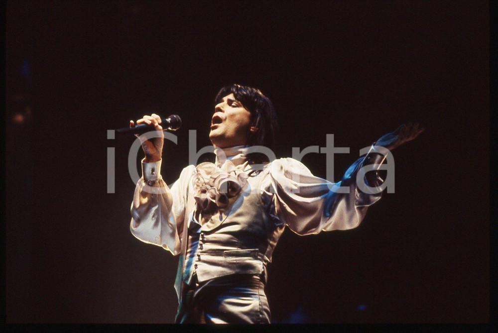 35mm vintage slide* 1988 Tour Zerolive RENATO ZERO durante un concerto (13)