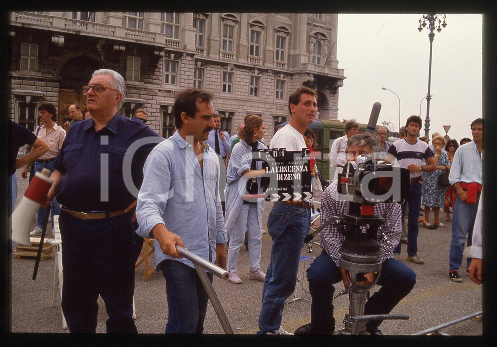 35mm vintage slide*1988 La Coscienza di Zeno regista Sandro BOLCHI sul set (2)