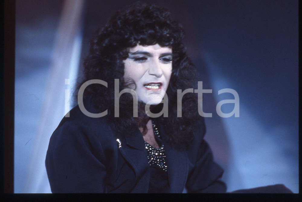 35mm vintage slide* 1985ca Renato ZERO si esibisce in concerto (2)