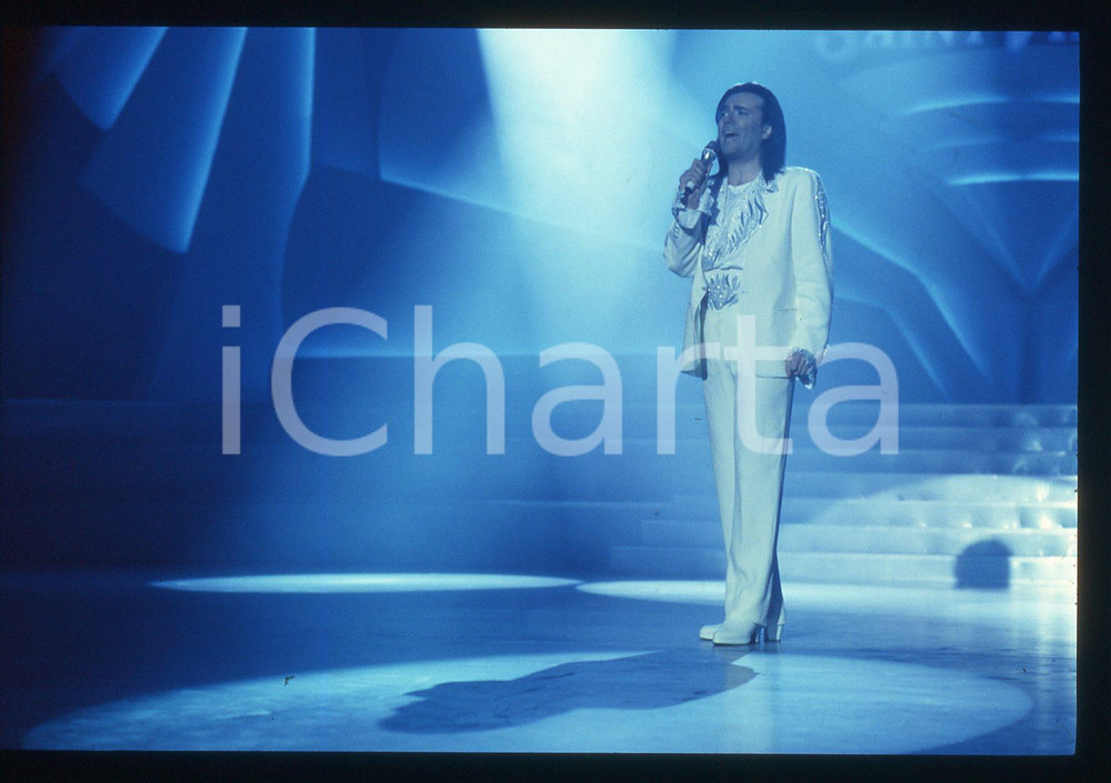 35mm vintage slide* 1989 Saint Vincent Renato ZERO canta "Il grande mare" (2)
