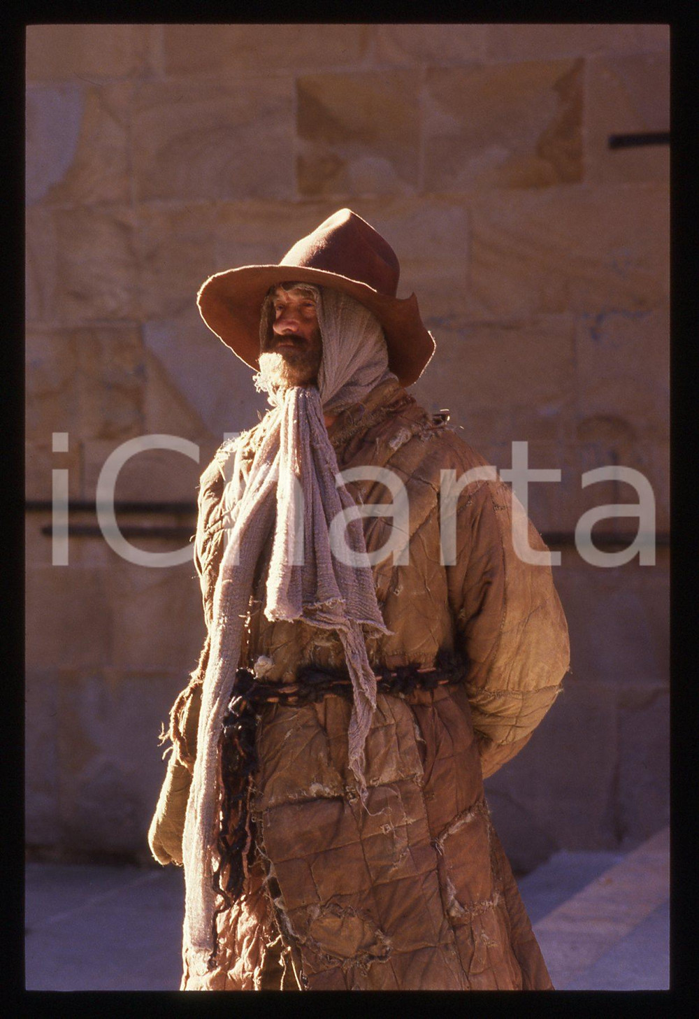 35mm vintage slide*1989 I promessi Sposi Salvatore NOCITA popolano in una scena