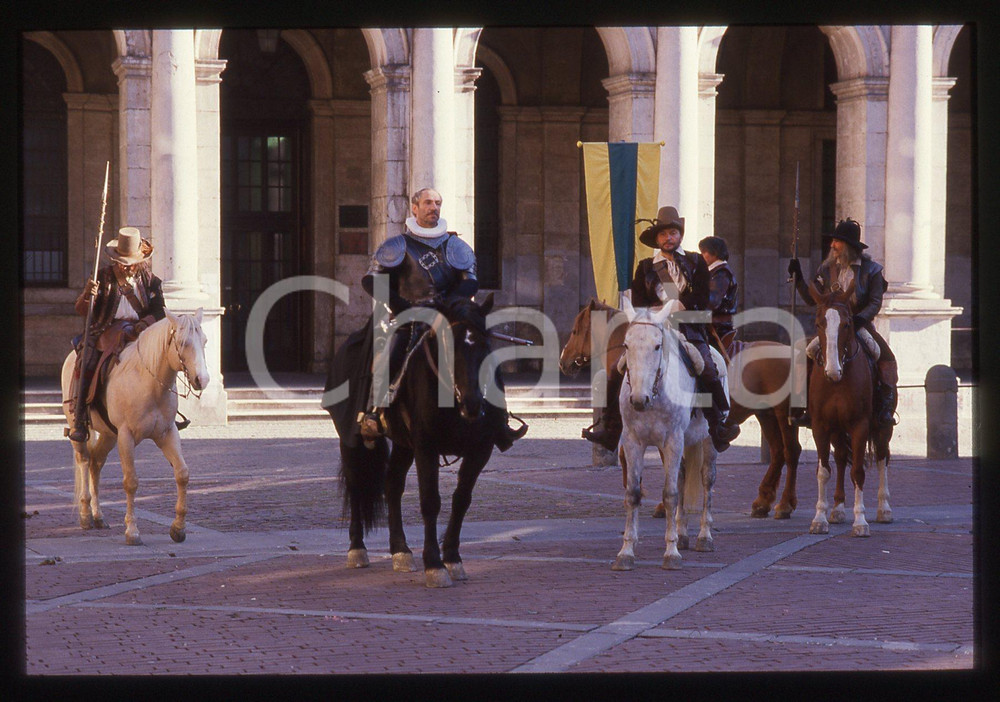 35mm vintage slide* 1989 I promessi Sposi Murray ABRAHAM - l'Innominato (75)