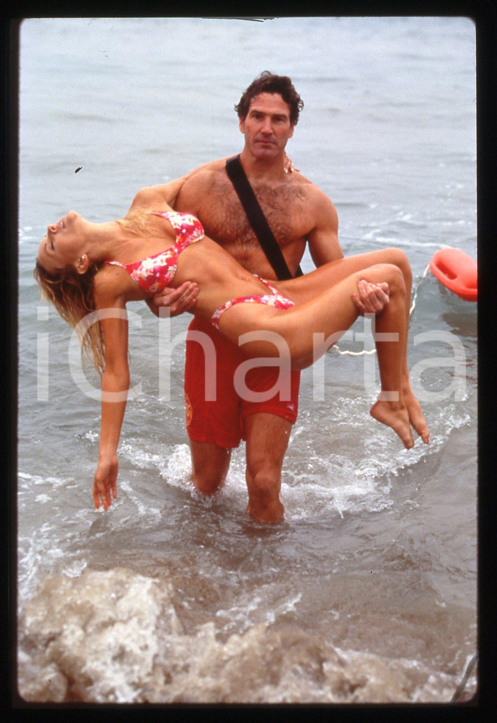 Fotografia d epoca originale 35mm vintage slide 1990ca Serie tv BAYWATCH Michael BERGIN   J.D. Darius 2 1
