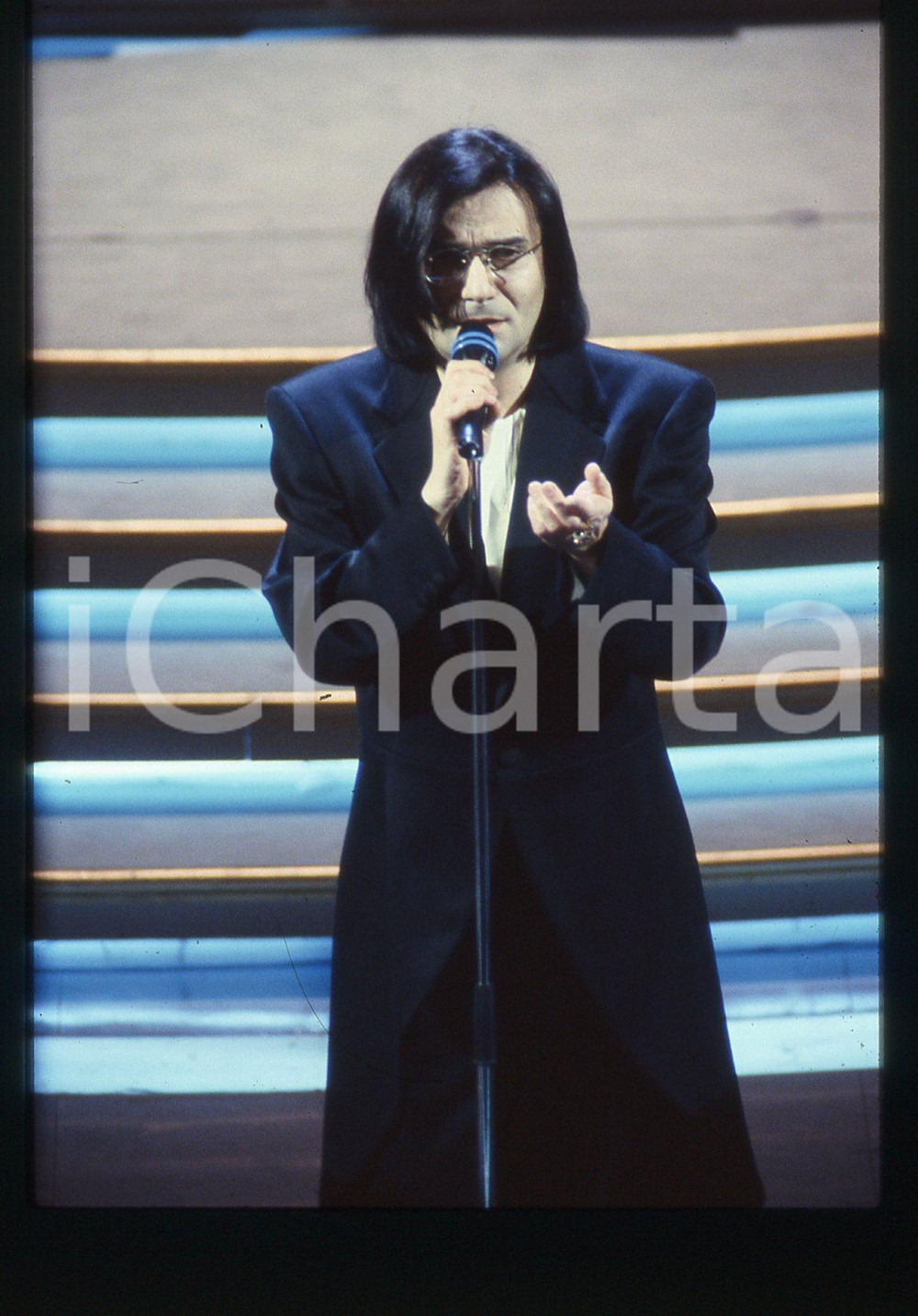 35mm vintage slide* 1990ca Ritratto di Renato ZERO sul palcoscenico (6)