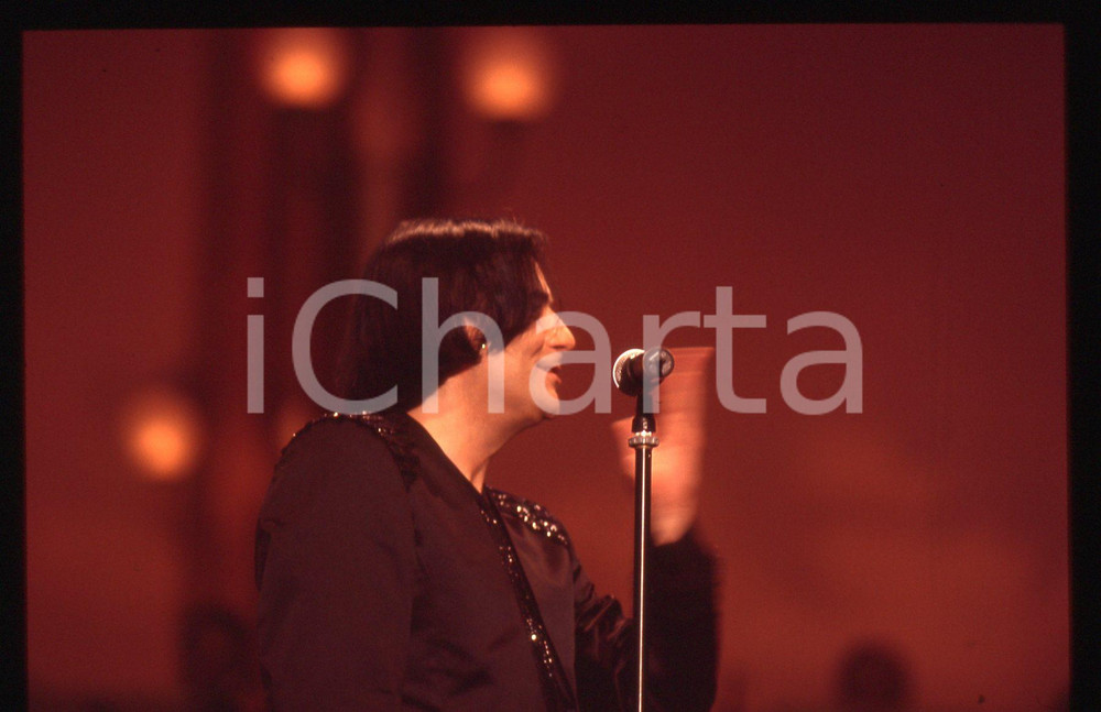 35mm vintage slide* 1999 Pavarotti & Friends Renato ZERO canta "Il Cielo" (2)