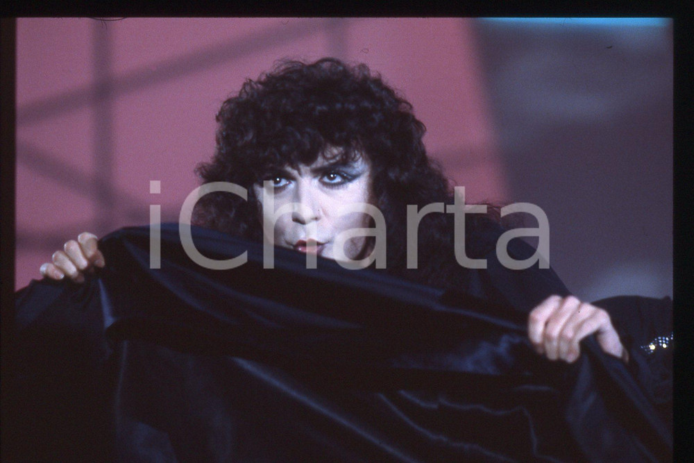 35mm vintage slide*1984 Riva del Garda Renato ZERO canta "Sospetto" (2)