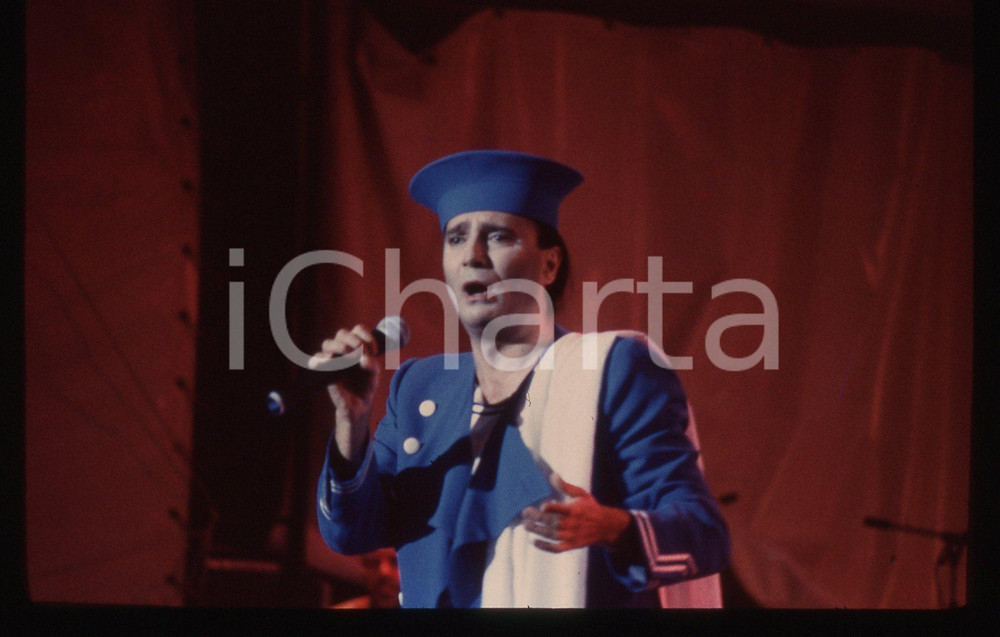 35mm vintage slide* 1990 Viareggio Renato ZERO canta "No! Mamma,no" (6)