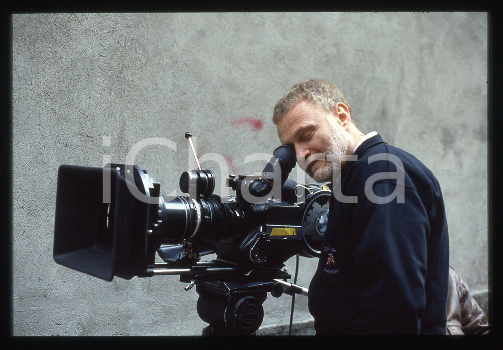 35mm vintage slide* 1988 MILANO Miss Arizona il regista Pal SANDOR sul set (6)