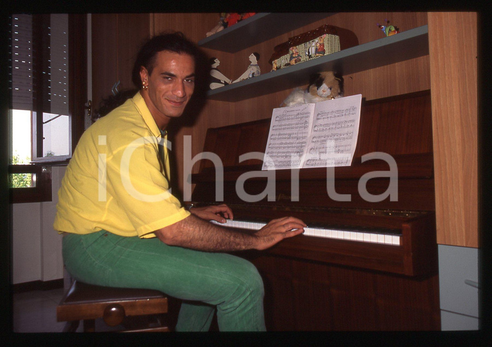 35mm vintage slide* 1990ca GHYBLJ Francesco LOMBARDI al pianoforte (2)