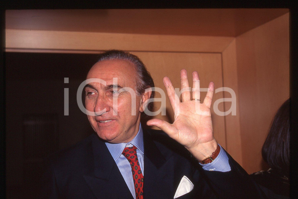 Fotografia d epoca originale 35mm vintage slide 1990ca Pippo BAUDO ritratto del presentatore 1