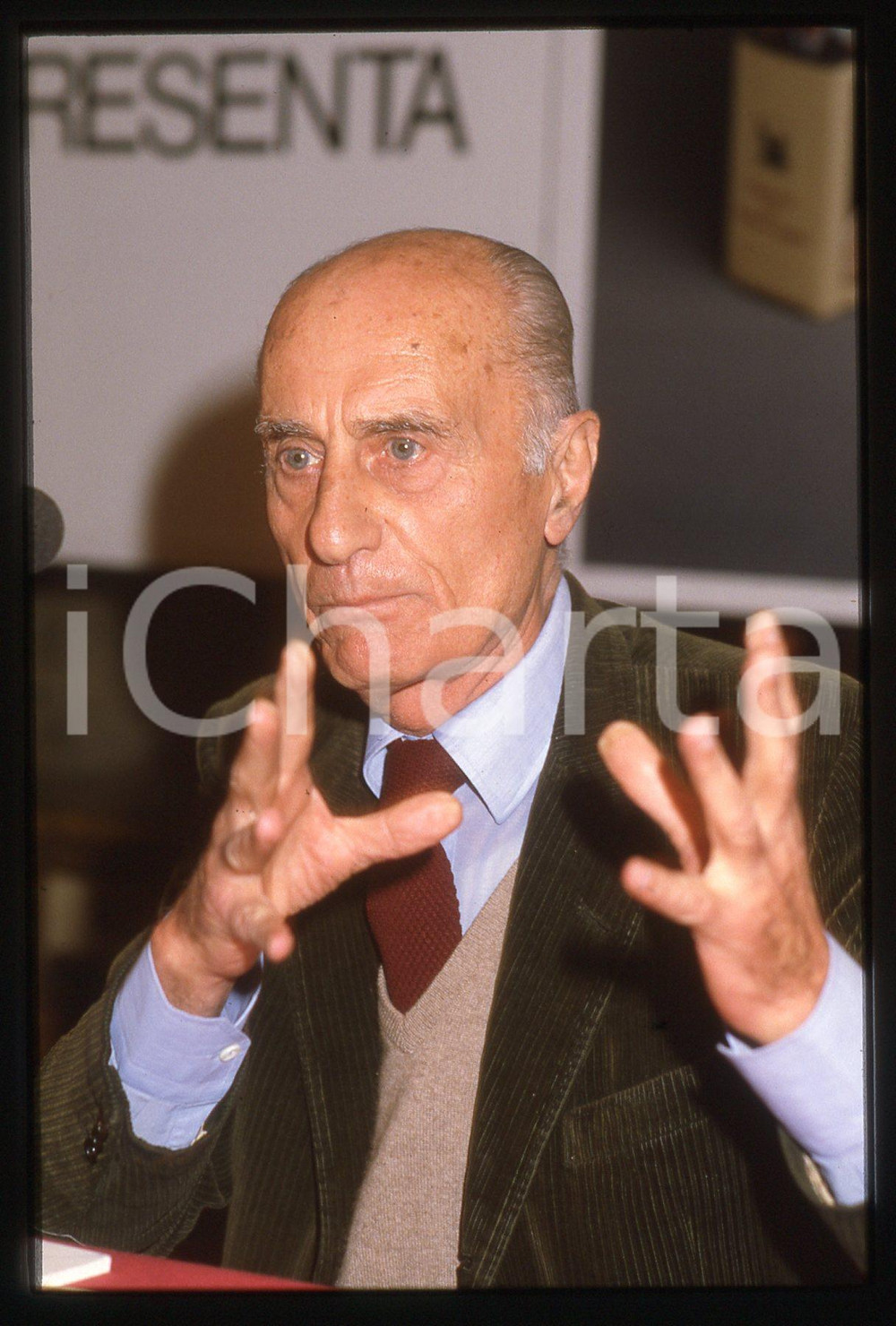 35mm vintage slide* 1990ca Indro MONTANELLI ritratto del giornalista (9)