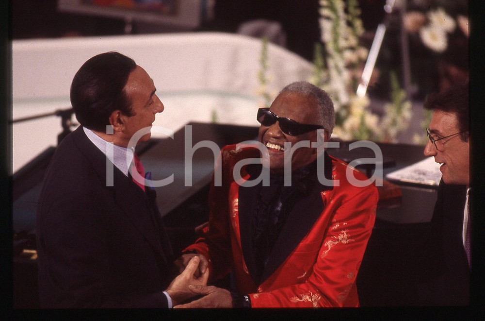 Fotografia d epoca originale 35mm vintage slide 1990 MONTECATINI Terme Ray CHARLES con Pippo BAUDO 1