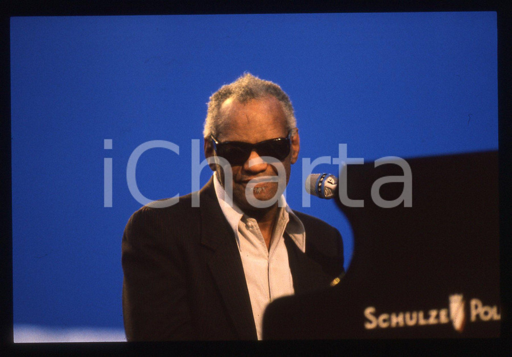 35mm vintage slide* 1990ca Ray CHARLES al pianoforte Schulze Pollmann (3)