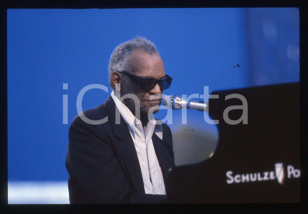 35mm vintage slide* 1990ca Ray CHARLES al pianoforte Schulze Pollmann (10)