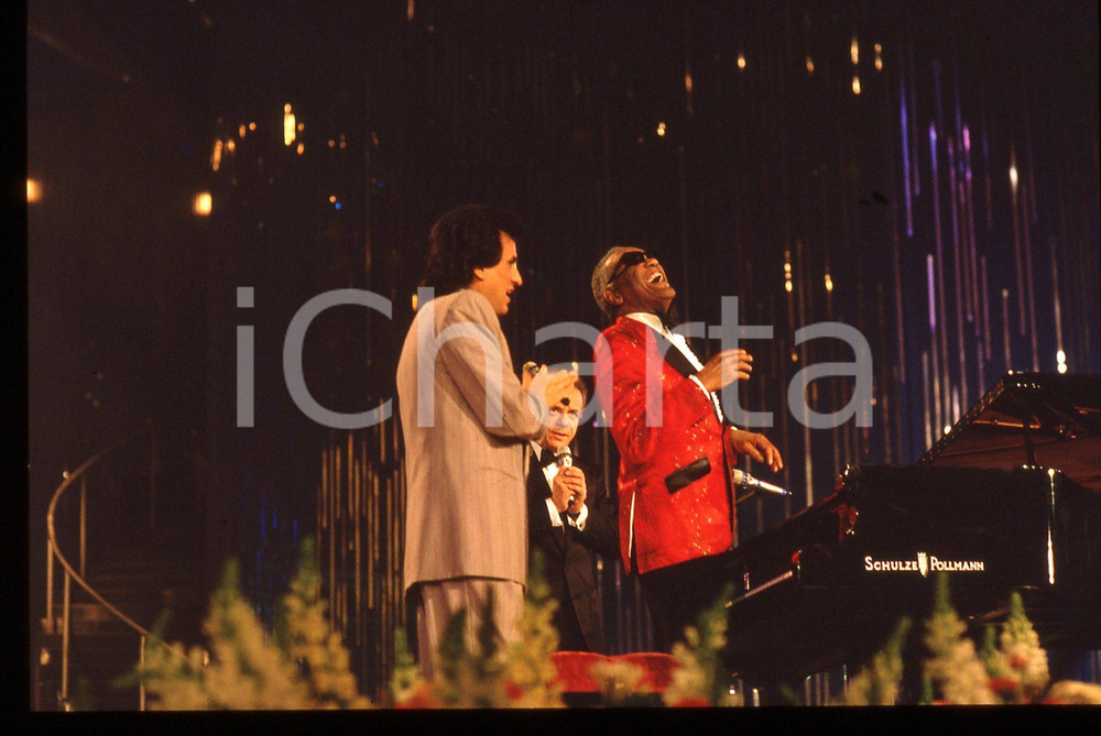 35mm vintage slide* 1990 Festival SANREMO Ray CHARLES  e Toto CUTUGNO sul palco