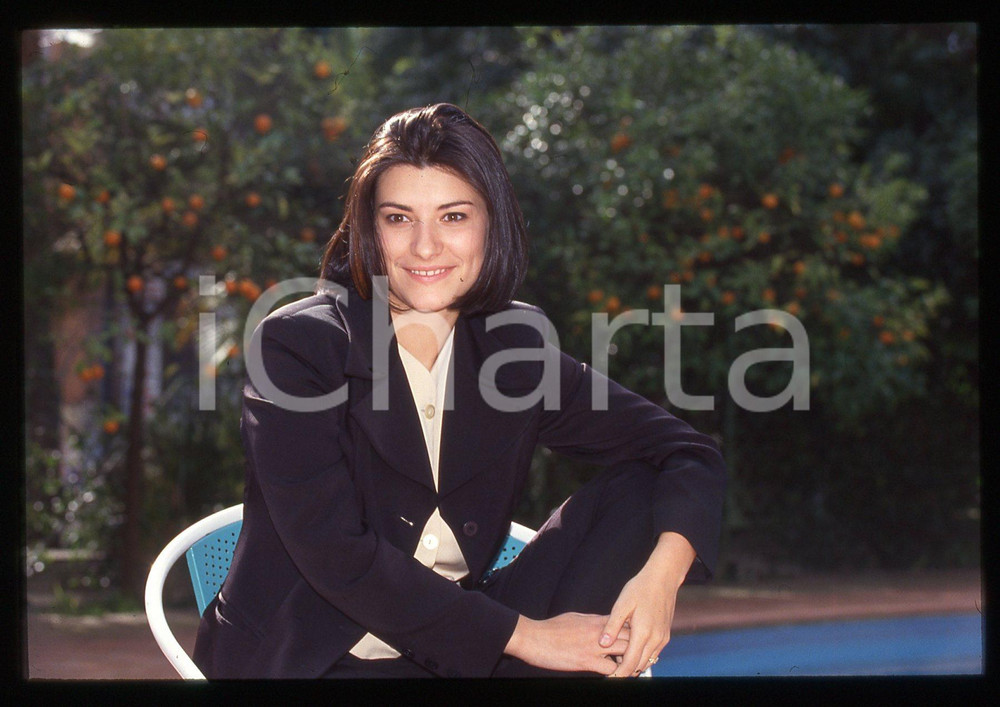 35mm vintage slide* 1994 Ritratto di Laura PAUSINI (10)