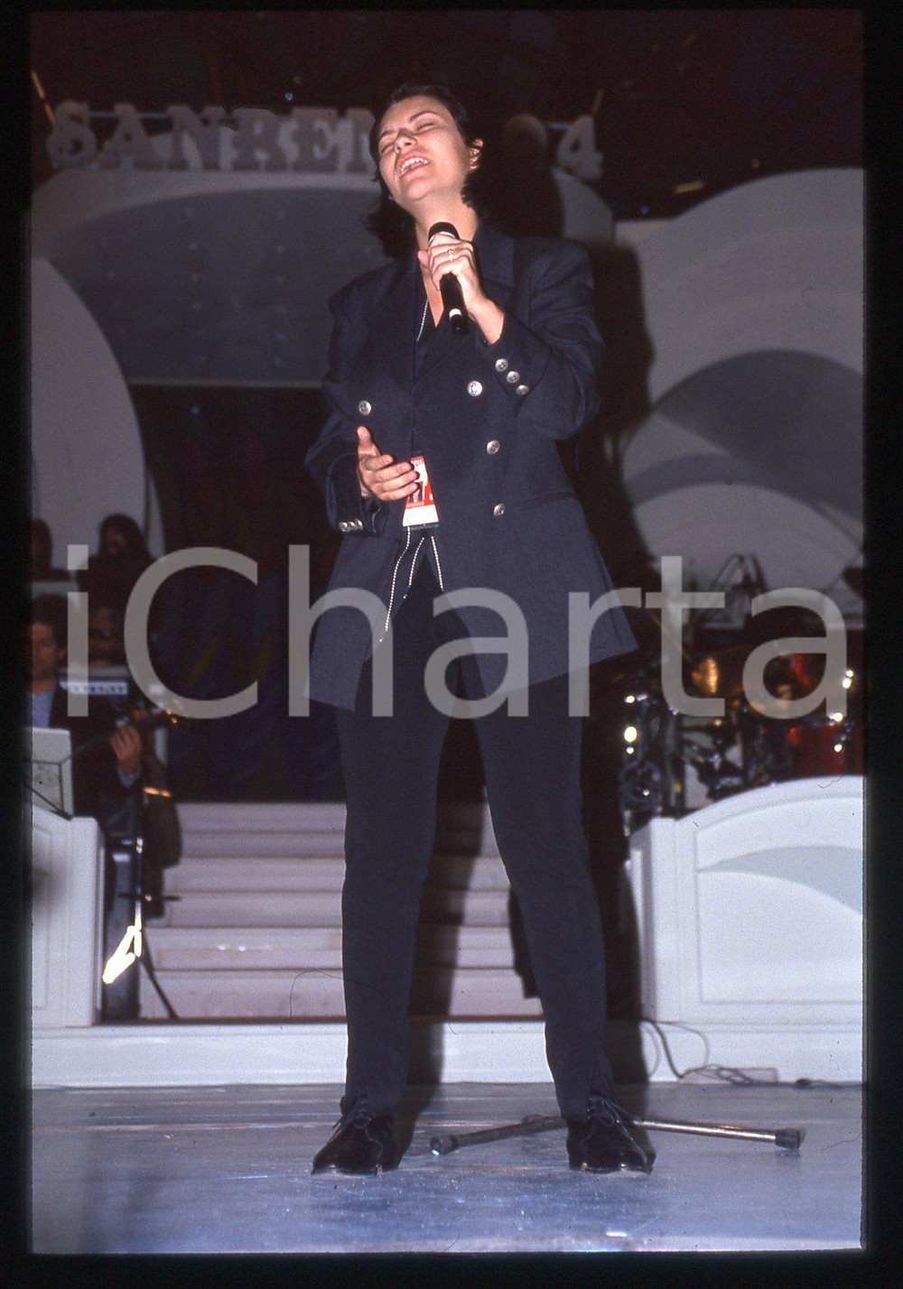 35mm vintage slide* 1993 Festival di SANREMO Laura PAUSINI durante le prove (2)