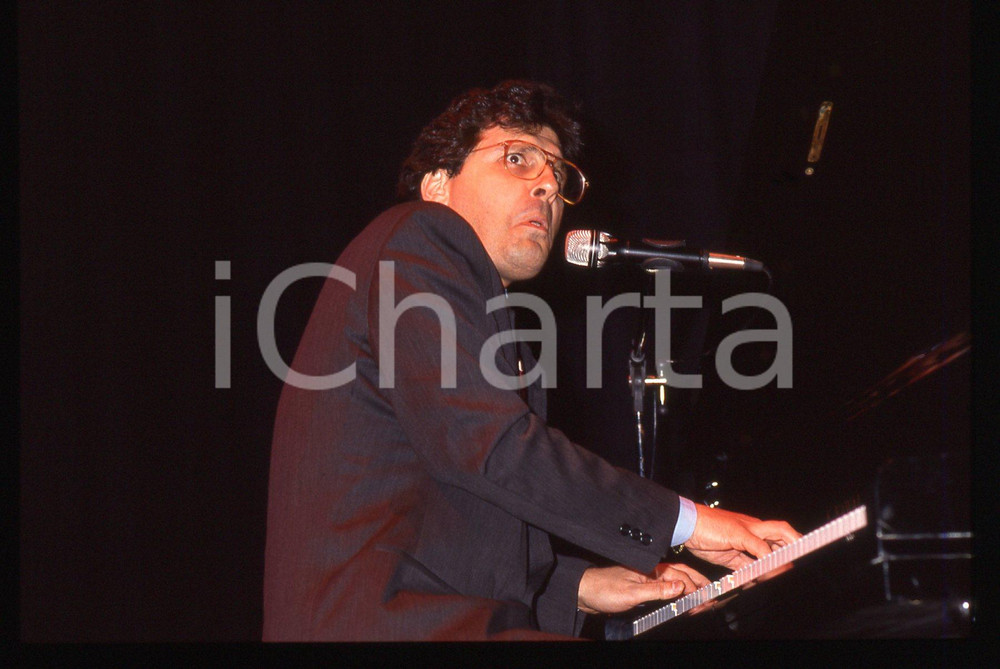 35mm vintage slide* 1990ca Fabrizio FRIZZI ritratto al pianoforte