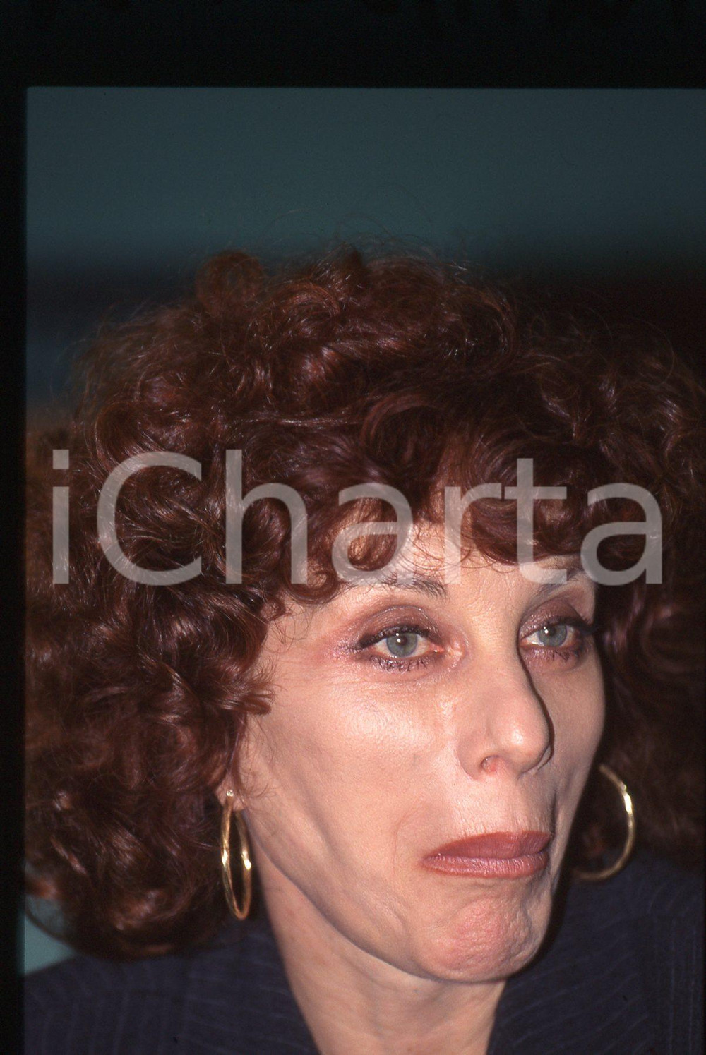 Fotografia d epoca originale 35mm vintage slide 1990ca Ritratto curioso di Simona MARCHESINI 1