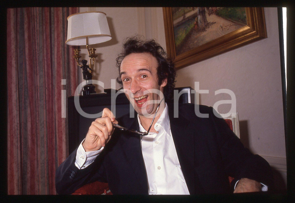 35mm vintage slide* 1990ca Ritratto curioso di Roberto BENIGNI (7)