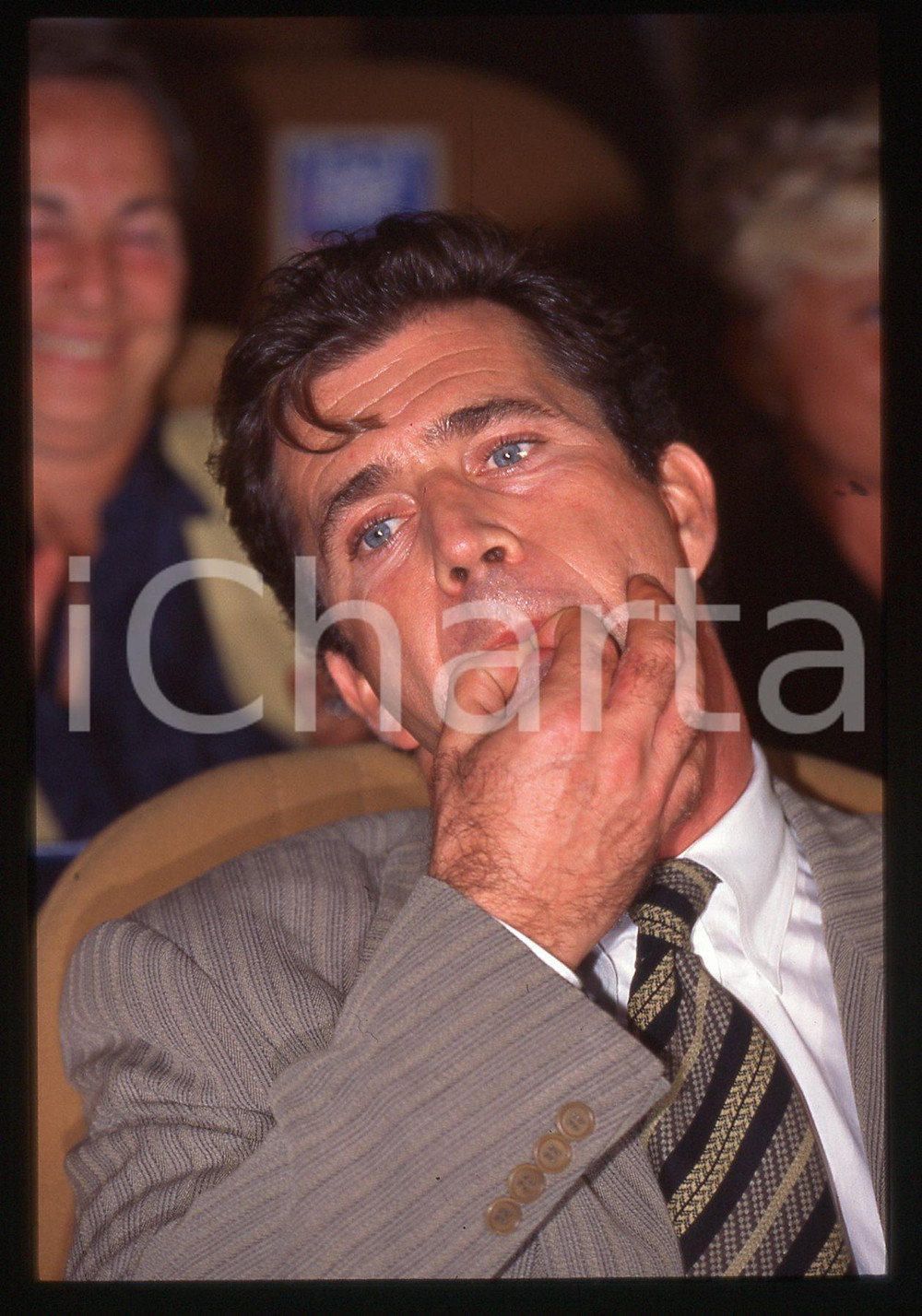 35mm vintage slide* 1990ca Mel GIBSON ritratto curioso (2)