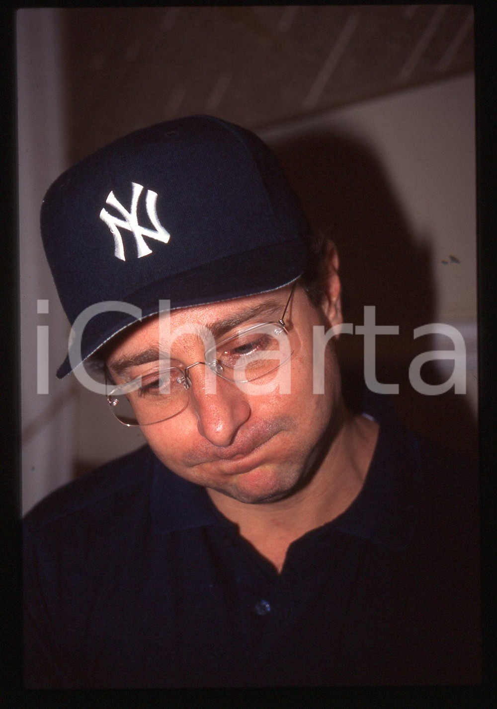 Fotografia d epoca originale 35mm vintage slide 1990ca Paolo BONOLIS ritratto curioso 1